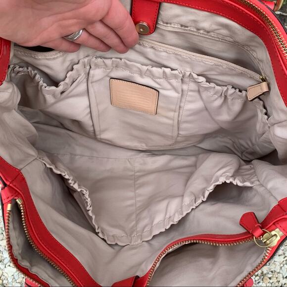 Coach Peyton crossbody multifunction bag purse - Picture 6 of 12